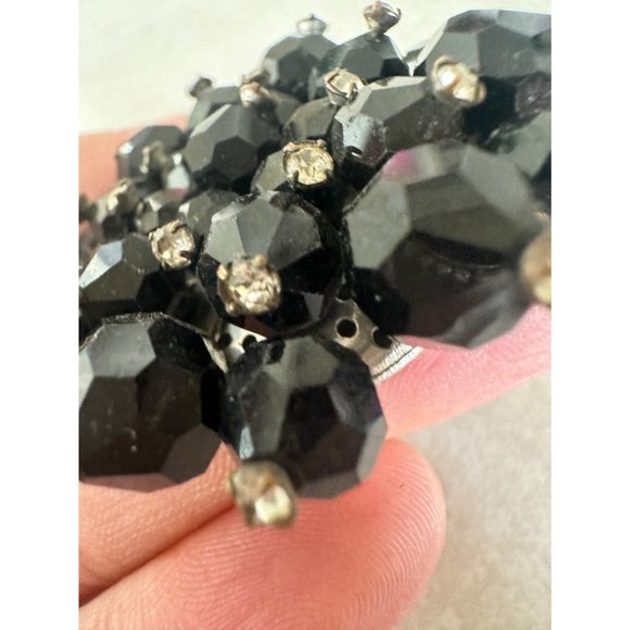 Miriam Haskell unsigned 1930s silver tone black beaded rhinestone pin brooch - Picture 4 of 9